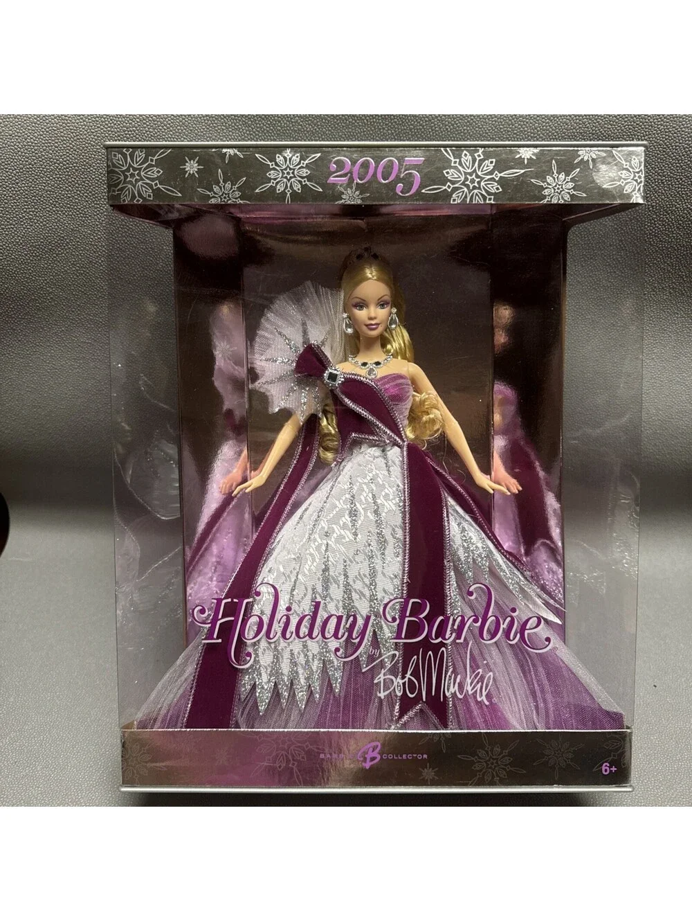 Bob Mackie Barbie Collector Holiday Doll 2005 Mattel #G8058  Not Mint